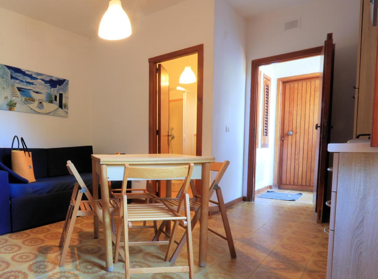 Testa Di Monaco - Basic Beach Accommodations Capo dʼOrlando Extérieur photo