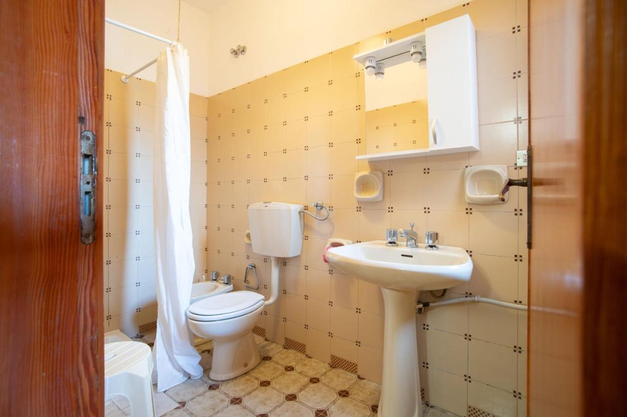 Testa Di Monaco - Basic Beach Accommodations Capo dʼOrlando Extérieur photo