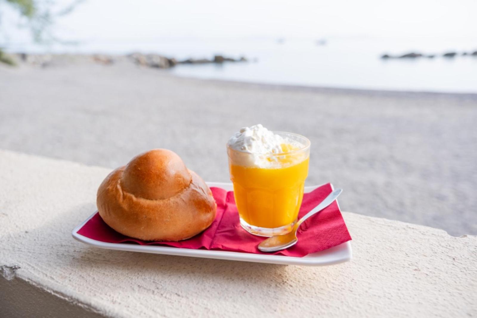Testa Di Monaco - Basic Beach Accommodations Capo dʼOrlando Extérieur photo